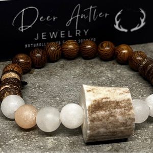 Deer Antler & Bead stretch Bracelet NWT